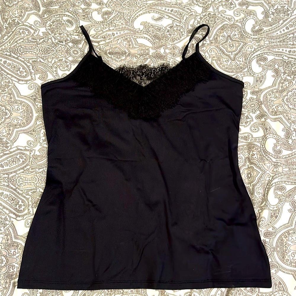 Thalia Sodi tank top